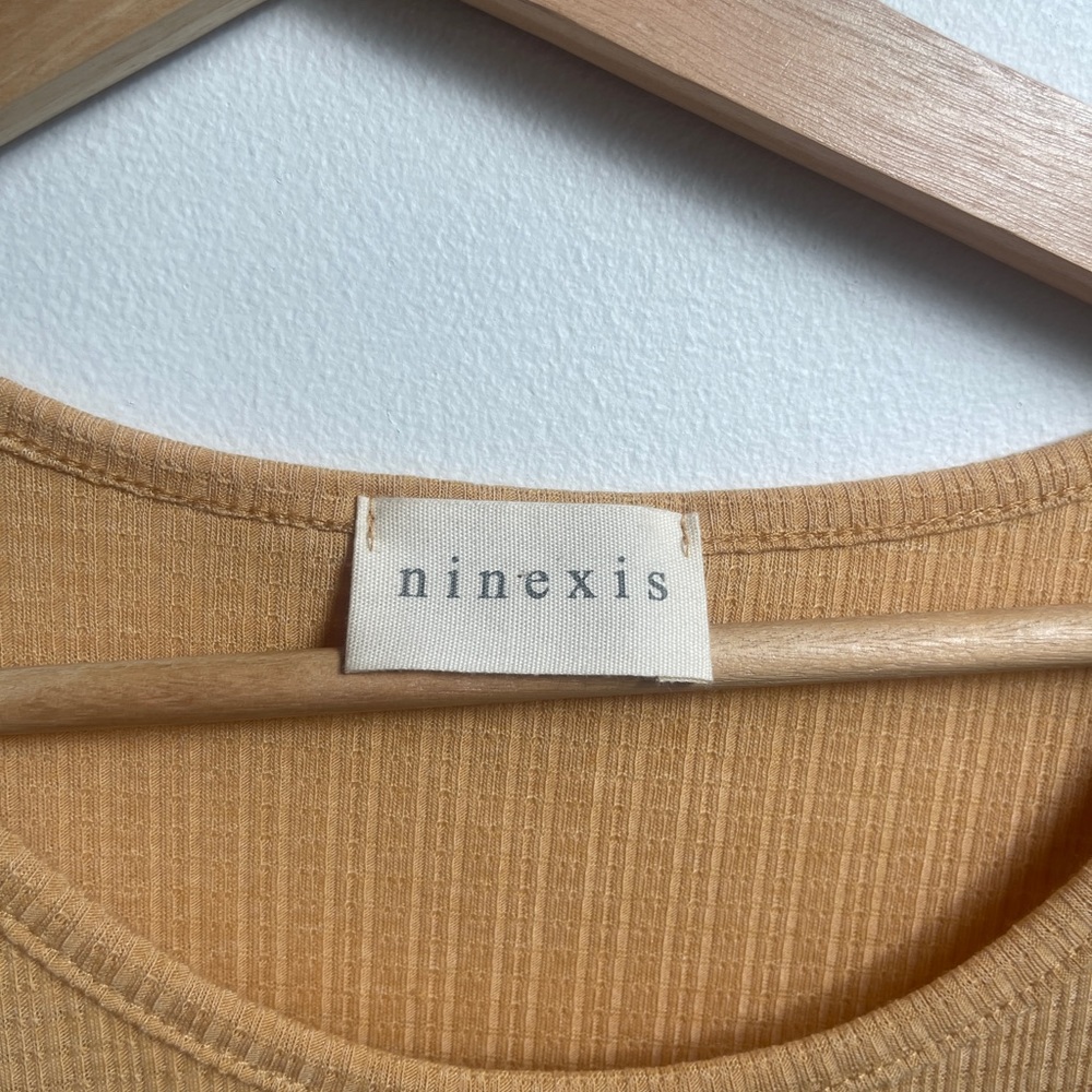 Ninexis Felicia Ruffle Top - Picture 2 of 2